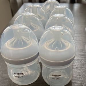 Phillips Avent Natural Bottles - 7 of them